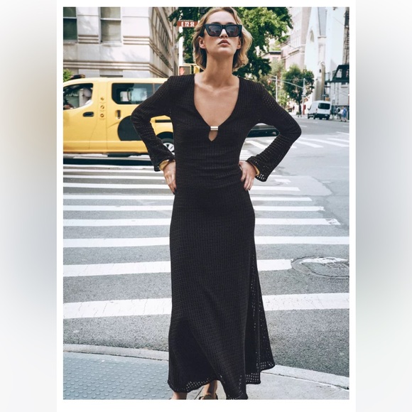 Zara Dresses & Skirts - Zara NWT black open weave V-neck midi dress long sleeve gold accents size XS
